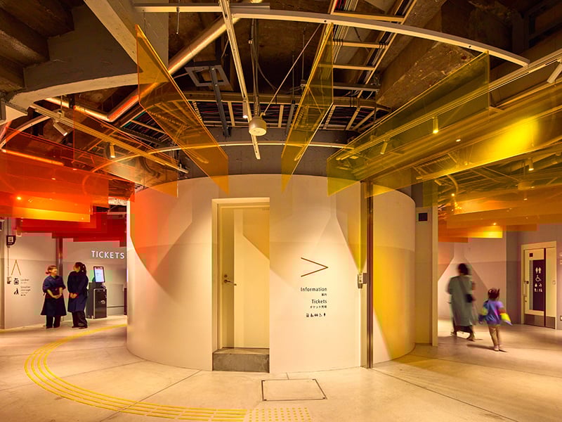 Kobe Port Tower wayfinding by Motive Inc.